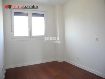Piso en alquiler en Calle Francisco de Goya - Photo 2