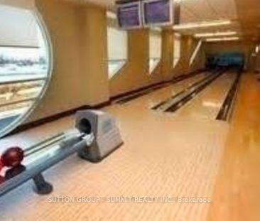 For Lease - 339 Rathburn Road Unit# 501, Mississauga, Ontario - Photo 2