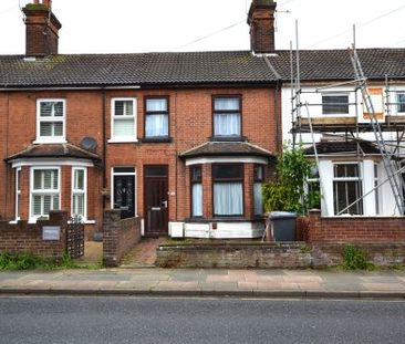 3 Bedroom Terrace Available - Photo 2