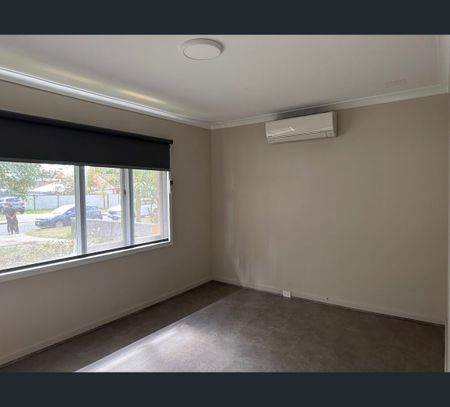 31 Letsom Way, Langford, WA 6147 - Photo 4