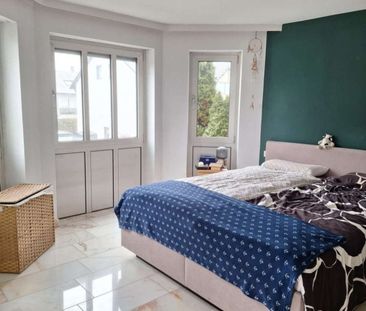 Tolle Gelegenheit – Schmuckstück im Herzen Gersthofens – zwei Badez... - Photo 3