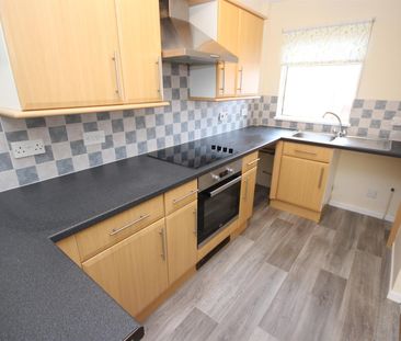 2 bed Terraced House for let - Photo 1