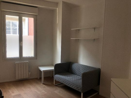 Location Appartement 1 pièce 21m² - Photo 1