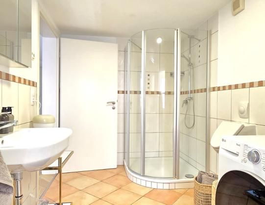 Exklusive 3,5 Zimmer Wohnung komplett möbliert monatlich mietbar - Foto 1