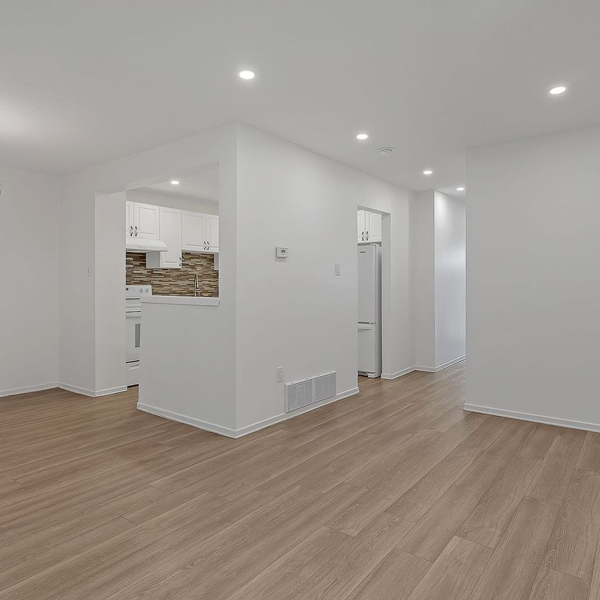 For Lease - 3500 Glen Erin Drive Unit# 51, Mississauga, Ontario - Photo 1
