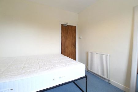 Sunnybank Road, First Floor, AB24 - Photo 3