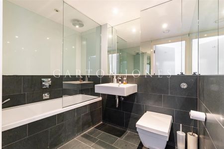 3 bedroom flat to rent - Photo 5