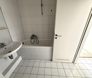 Barrierefreie WBS-Mietwohnung mit Aufzug und Balkon ca. 85 m² | mit... - Photo 2