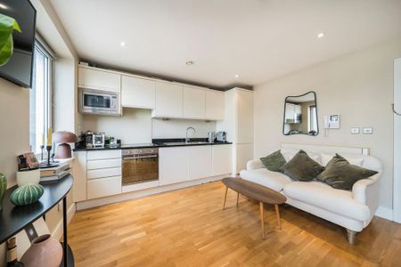 Studio to rent - Photo 4