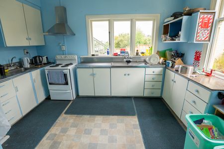 5-Bedroom Flat for Rent – Wi-Fi Included! - Photo 5