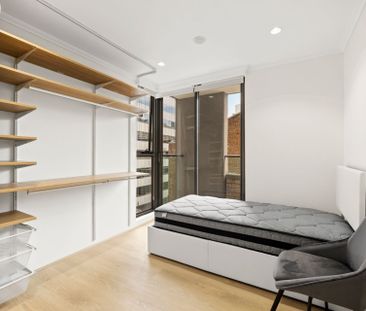 Newly Renovated & Furnished 2 Bedroom + Study with Parking - Photo 2
