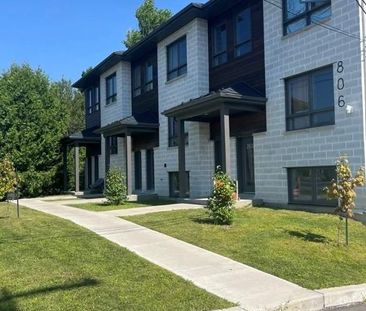 4 1/2 À LOUER-SAINT-CHARLES-BORROMÉE-APPARTEMENT À LOUER - Photo 3