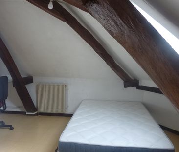 Location Appartement 2 pièces 22m² LA FLECHE 72200 - Photo 3