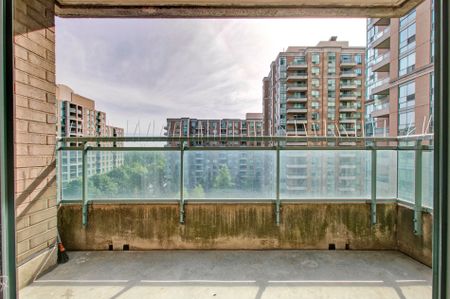 For Lease - 1 Pemberton Avenue Unit# 807, Toronto, Ontario - Photo 3