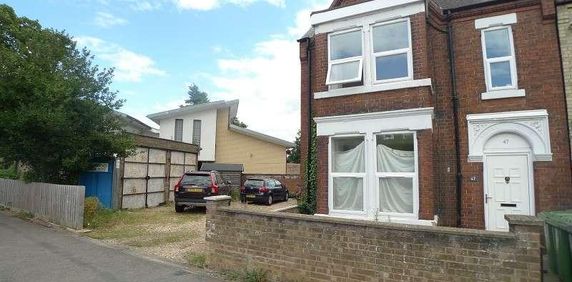 London Road, Peterborough, Cambridgeshire, PE2 - Photo 2