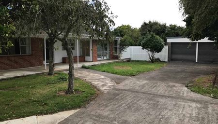 Epsom Elite - Secure Family Living in DGZ with... - Photo 5