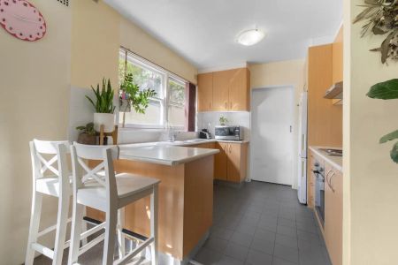 “Beachside Apartment for Rent – Comfort & Convenience!” - Photo 4