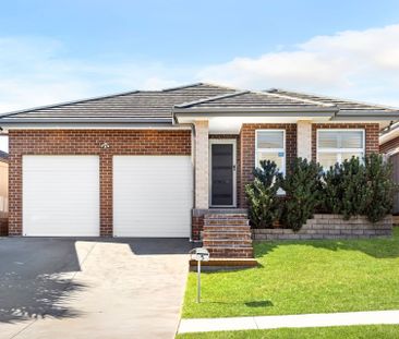 READY TO MOVE IN Single Level Four Bedroom Residence Close to All A... - Photo 1