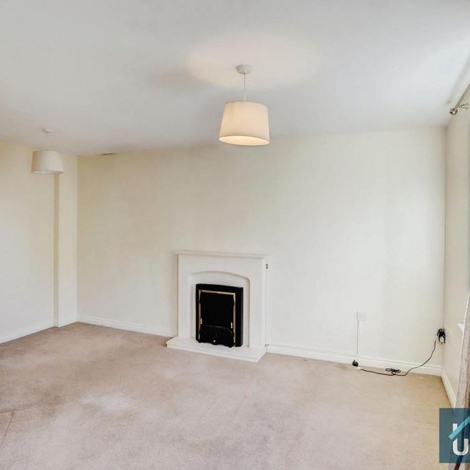 4 bedroom terraced house to rent - Photo 1