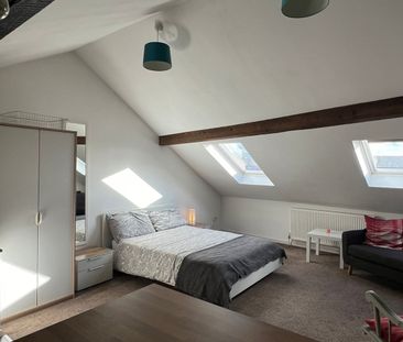 Bedsit, Spellow Lane, L4 - Photo 4