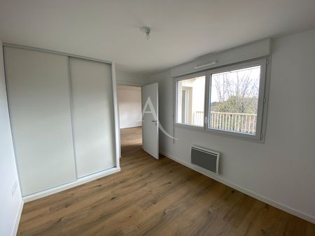 Location Appartement 2 pièces 48m² - Photo 2