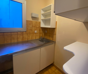 Location Appartement 1 pièce 27m² - Photo 2