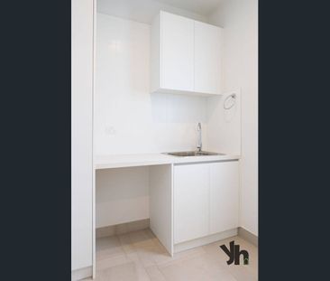 Stop Scrolling. This Is the One. - Photo 6