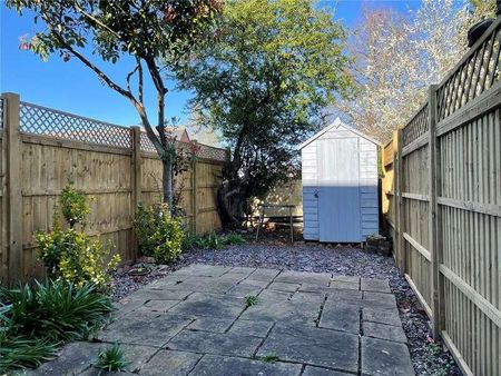 Church Street, Henley-on-thames, Oxfordshire, RG9 - Photo 2