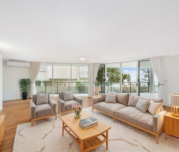 C21 - Luxury Plus Location. - Photo 1