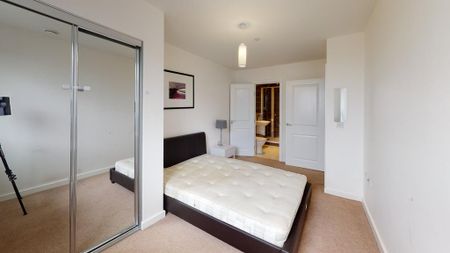 2 bedroom apartment to rent - Photo 4