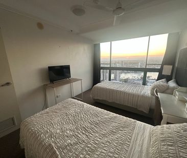 Surfers Paradise - Photo 3