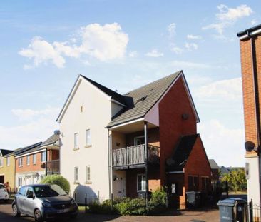 A modern two bedroom townhouse in a sought after location & well su... - Photo 6