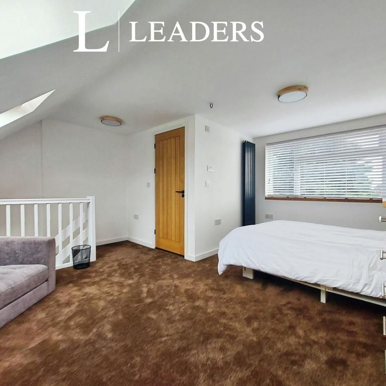 1 bedroom in a house share to rent - Photo 1