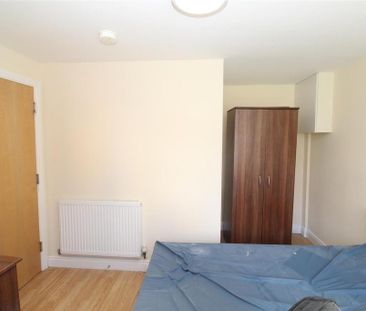 6 bedroom house to rent - Photo 5