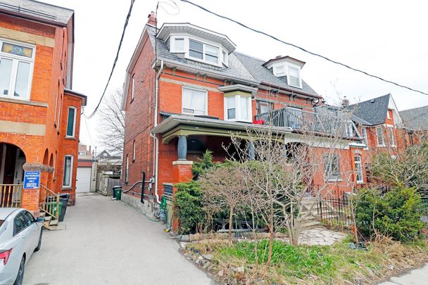 For Lease - 39 Macdonell Avenue Unit# 1, Toronto, Ontario - Photo 1