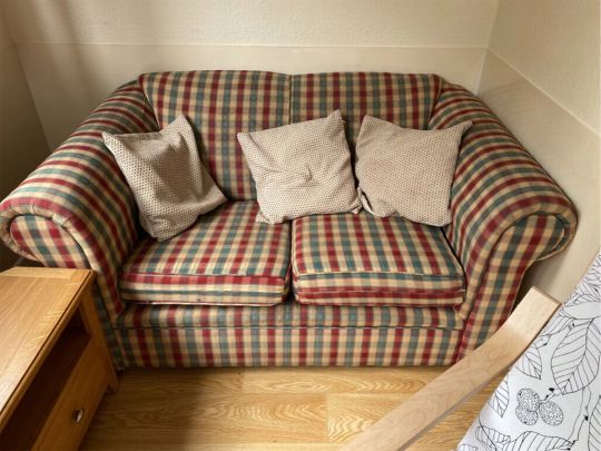 To Rent Bemister Road, Winton, Bournemouth, BH9 £2,390 pcm Tenancy Info - Photo 1