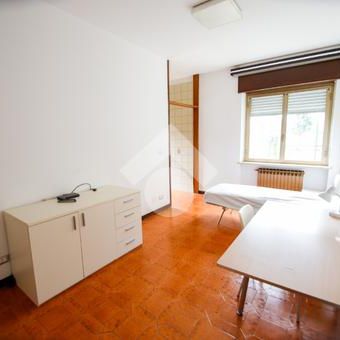 Monolocale in affitto - Photo 3