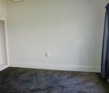 REFURBISHED FAMILY HOME - Photo 3