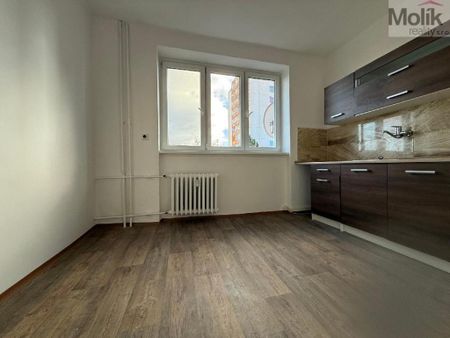 Pronájem bytu 2+1 52 m2 - Фото 3