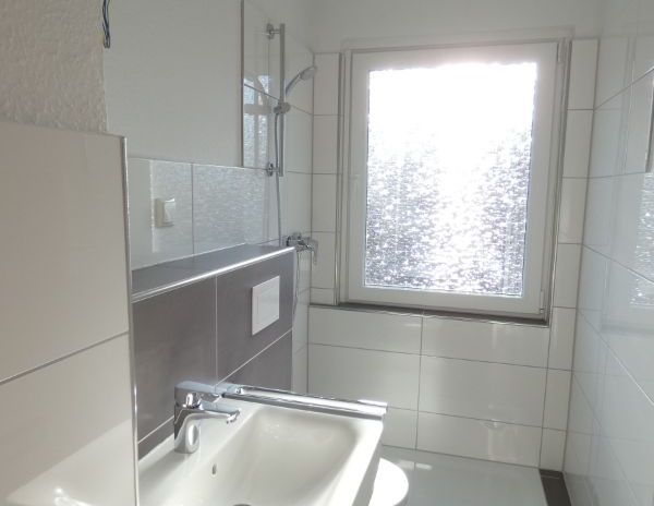 *** 2 Zimmer-Erdgeschoss mit Wohnküche gesucht?!*** - Foto 1