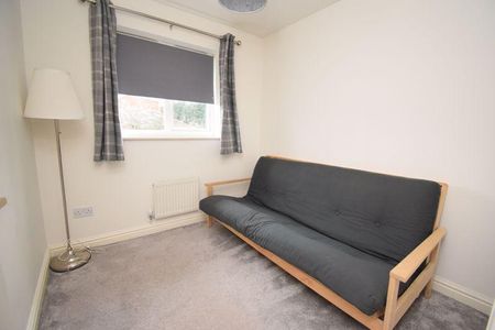 3 bedroom detached house to rent - Photo 4