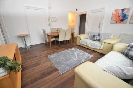 7 bedroom flat to rent - Photo 4
