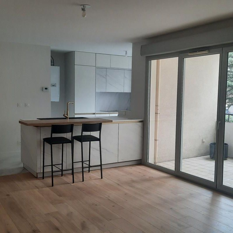 Location Appartement 2 pièces 55m² TASSIN LA DEMI LUNE 69160 - Photo 1