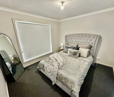 4 bedroom home - Photo 3