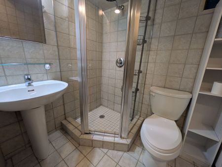 For Lease - 86 Asquith Avenue Unit# Main, Toronto, Ontario - Photo 2