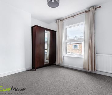 2 Bedroom - Photo 6