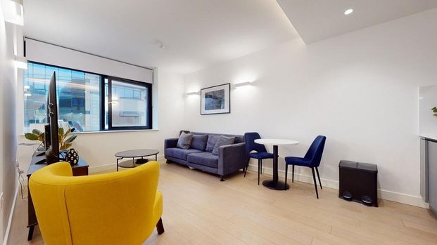 1 bedroom flat to rent - Photo 1