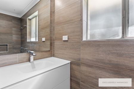 9 Tarnook Drive, Ferny Hills QLD 4055 - House For Rent | Domain - Photo 2