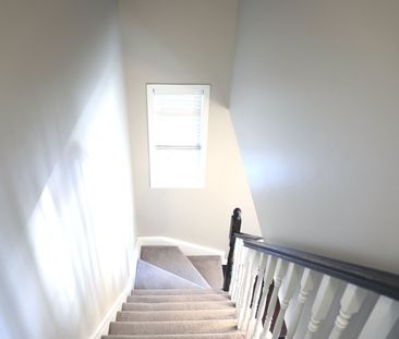 For Lease - 120 Long Point Drive, Richmond Hill, Ontario - Photo 3