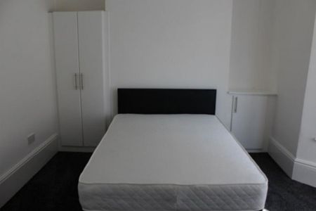 7 bedroom house to rent - Photo 4